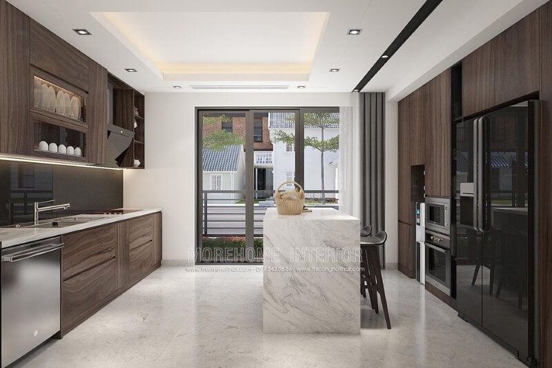 Bố trí phòng bếp ấn tượng với hệ cửa lớn giúp không gian trở nên thông thoáng.